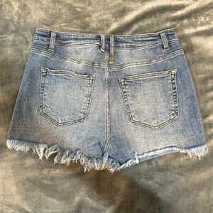 Risen cutoff denim shorts